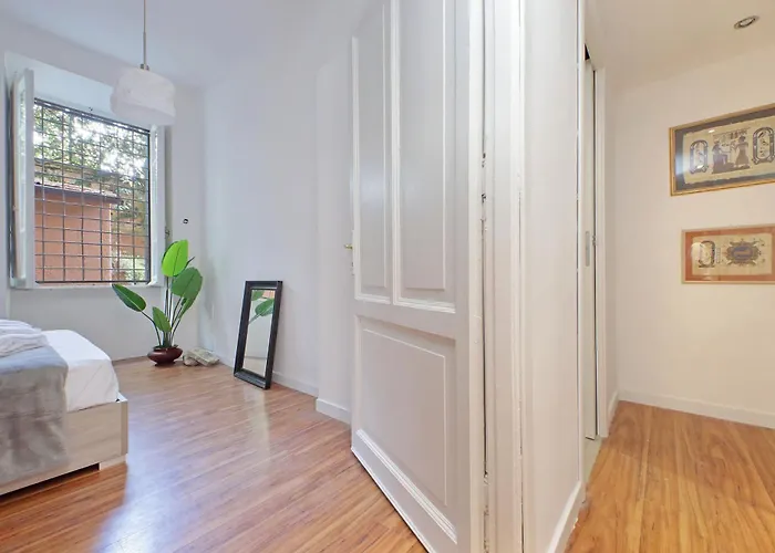 A Casa, Aventino Apartment
